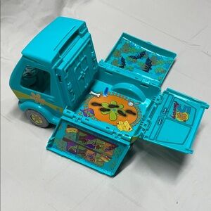 Mystery Adventure Van Playset - Teal